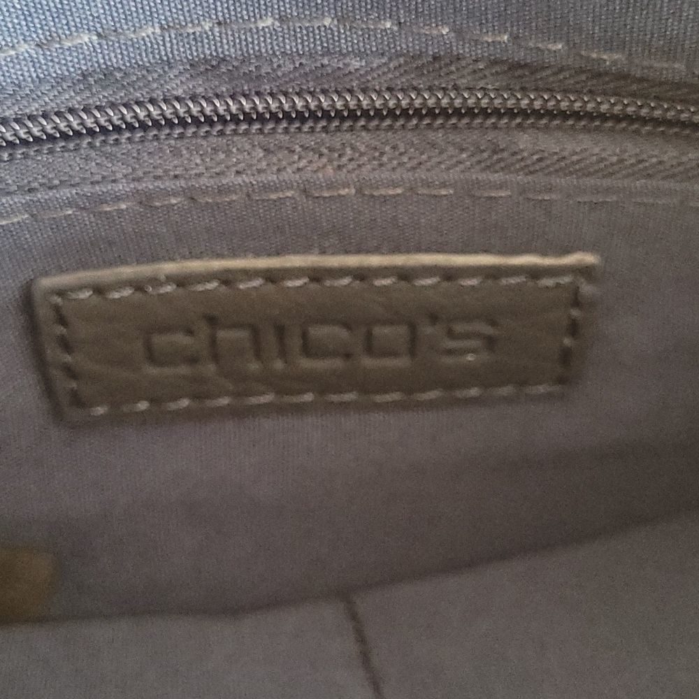 *NEW* Chico's Black & Silver Jubilee Fringe Crossbody Clutch - Picture 6 of 10